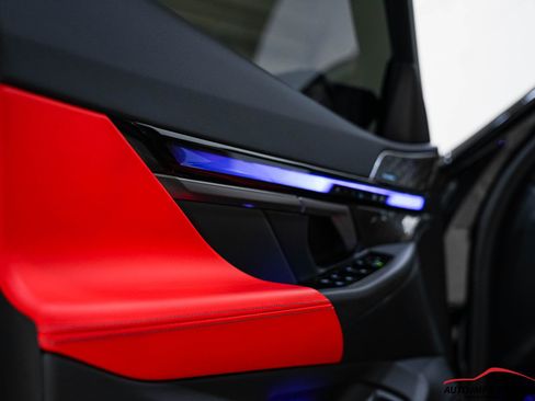 Used 2026 BMW M5 w/ Carbon Package image 56