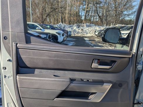 Used 2025 Toyota Tundra SR5 w/ SR5 Convenience Package image 15