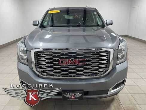 Used 2020 GMC Yukon XL Denali AWD/4WD image 2