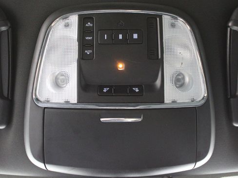 Used 2014 Dodge Charger SXT Plus image 12