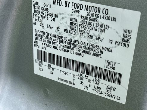 Used 2011 Ford Escape Limited FWD image 11