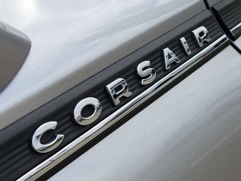 Used 2022 Lincoln Corsair FWD w/ Equipment Group 101A image 12