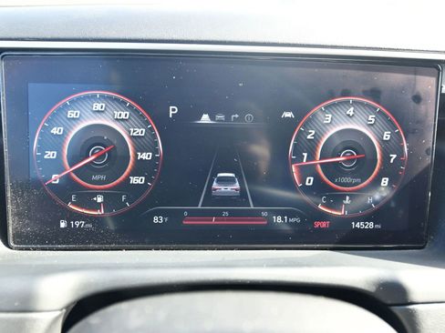 Used 2024 Hyundai Santa Cruz SEL w/ Activity Package image 25