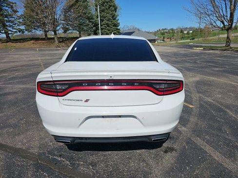 Used 2018 Dodge Charger GT image 5