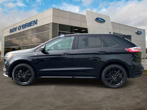 Certified 2024 Ford Edge ST-Line AWD/4WD image 2