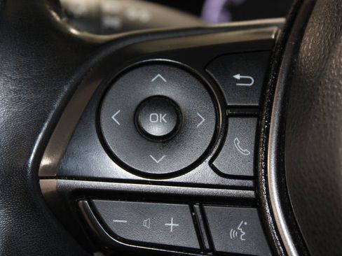 Used 2022 Toyota Camry SE image 36