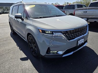Used 2022 Kia Carnival SX