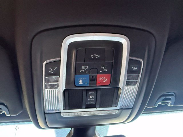 Used 2022 RAM 2500 Laramie w/ Night Edition AWD/4WD image 38