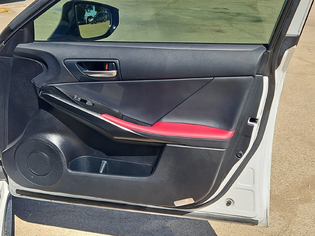 Used 2023 Lexus IS 300 w/ Comfort Package RWD image 32