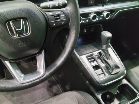 Used 2024 Honda CR-V LX image 28
