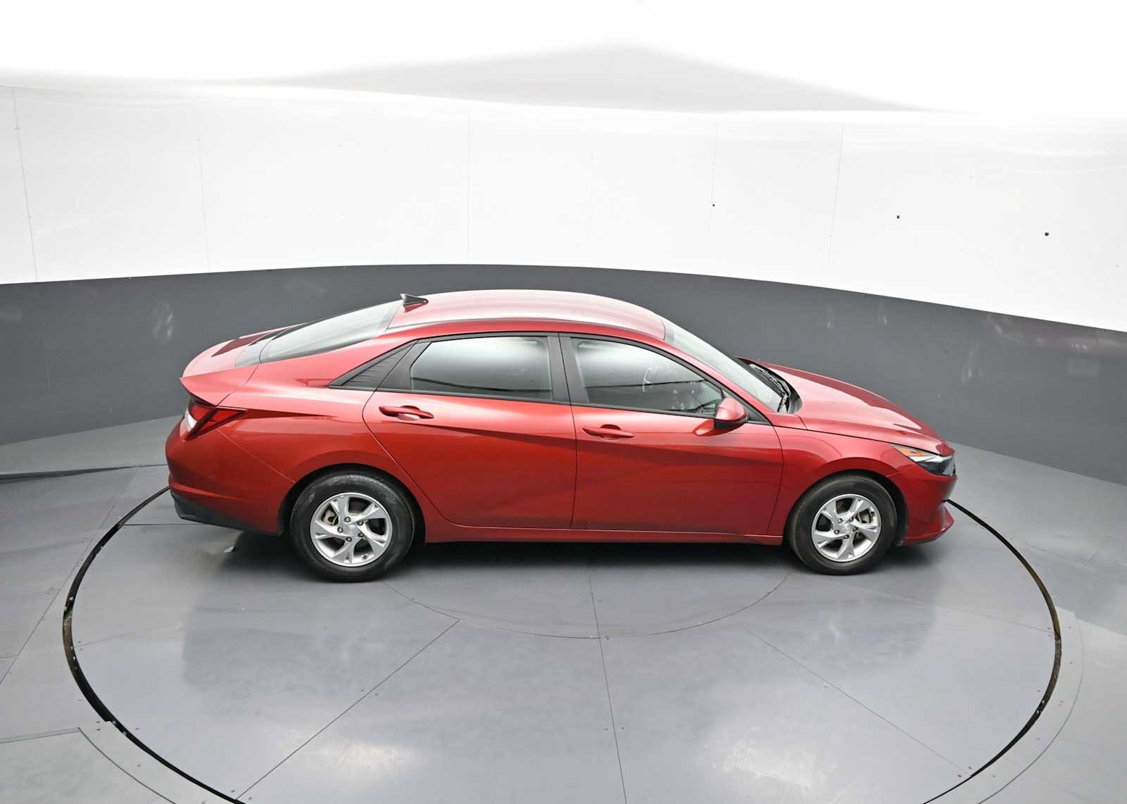 Certified 2023 Hyundai Elantra SE FWD image 36