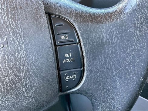 Used 2009 Ford E-350 and Econoline 350 XLT image 19