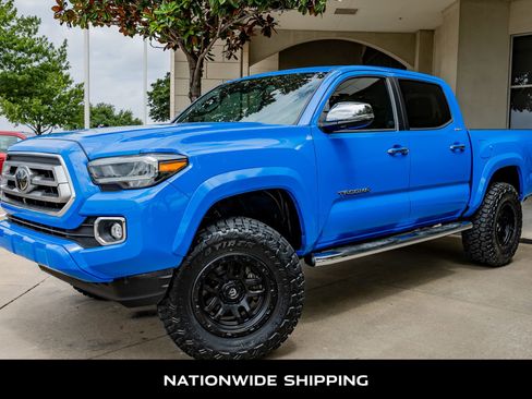 Used 2021 Toyota Tacoma Limited AWD/4WD image 4