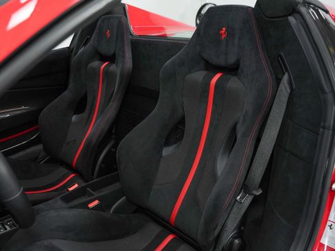 Used 2020 Ferrari 488 Pista Spider image 45