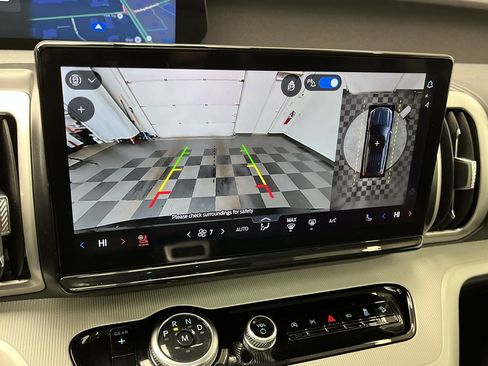 Certified 2025 Ford Expedition Max Active image 6