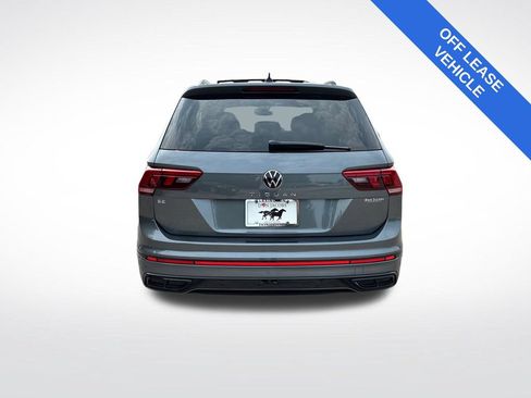 Used 2024 Volkswagen Tiguan SE R-Line FWD image 4