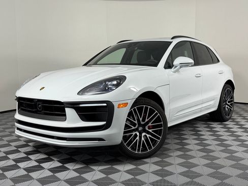 New 2026 Porsche Macan S image 1