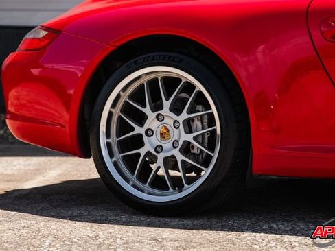 Used 2006 Porsche 911 Carrera RWD image 37