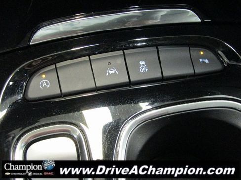 Used 2022 Buick Envision Essence w/ Sport Touring Package image 34