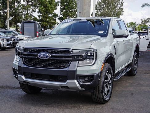 Used 2024 Ford Ranger Lariat w/ FX4 Off-Road Package image 4