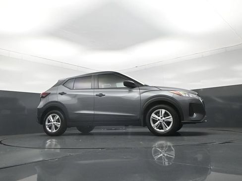 Used 2025 Nissan Kicks Play S FWD image 34