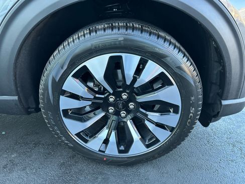 New 2026 Ford Explorer Platinum w/ LUX Leather Package image 16