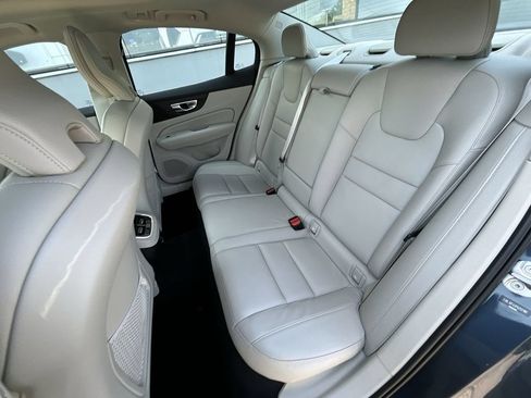 Certified 2023 Volvo S60 B5 Ultimate w/ Climate Package FWD image 23