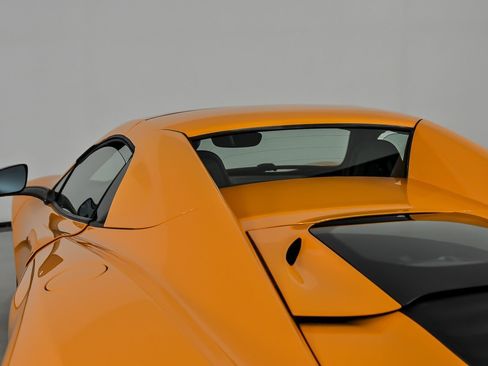 Used 2013 McLaren MP4-12C Spider RWD image 40