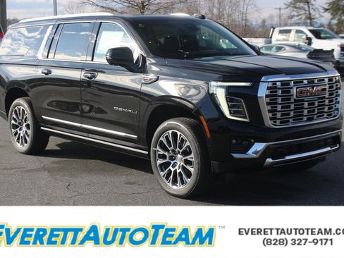 New 2026 GMC Yukon XL Denali w/ Sun & Power Step Package image 1