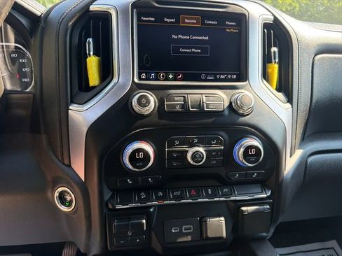 Used 2020 GMC Sierra 1500 Elevation w/ Elevation Value Package AWD/4WD image 20