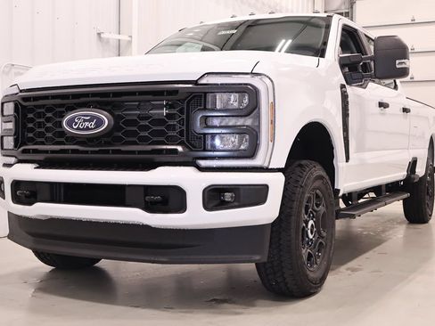 New 2026 Ford F350 XL w/ STX Appearance Package AWD/4WD image 5
