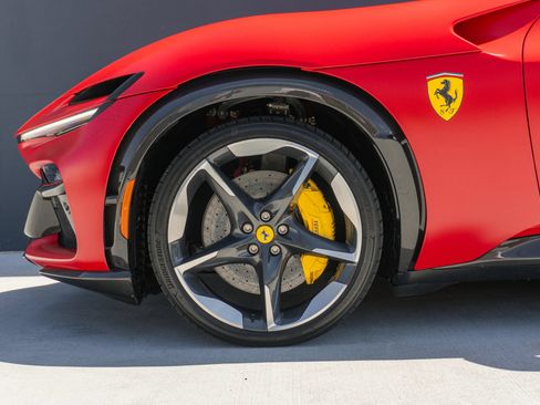 Used 2024 Ferrari Purosangue AWD/4WD image 11