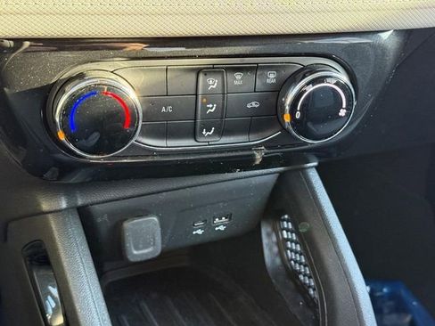 Used 2024 Chevrolet TrailBlazer LT image 19