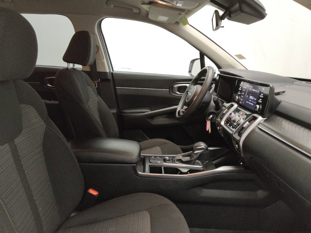 Used 2022 Kia Sorento LX FWD image 21
