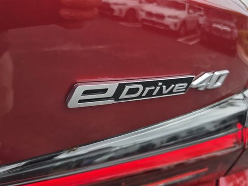 Certified 2025 BMW i4 eDrive40 w/ Premium Package RWD image 17