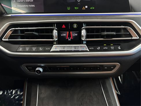 Used 2019 BMW X5 xDrive40i w/ Premium Package AWD/4WD image 37