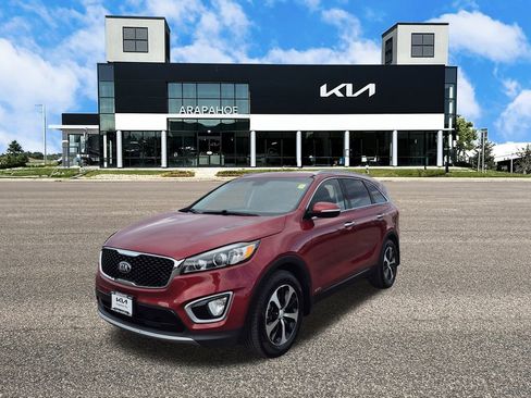 Used 2016 Kia Sorento EX w/ EX Premium Package image 4