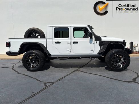 Certified 2021 Jeep Gladiator Rubicon AWD/4WD image 11