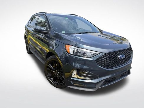 Used 2023 Ford Edge ST-Line w/ Cargo Accessory Package AWD/4WD image 3