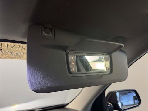 Used 2020 Chevrolet Traverse LT w/ Driver Confidence II Package image 32