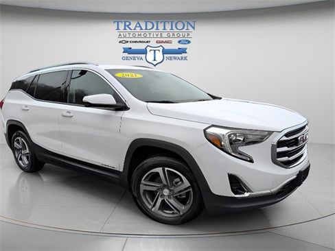 Used 2021 GMC Terrain SLT image 7