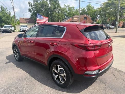 Used 2021 Kia Sportage LX AWD/4WD image 5