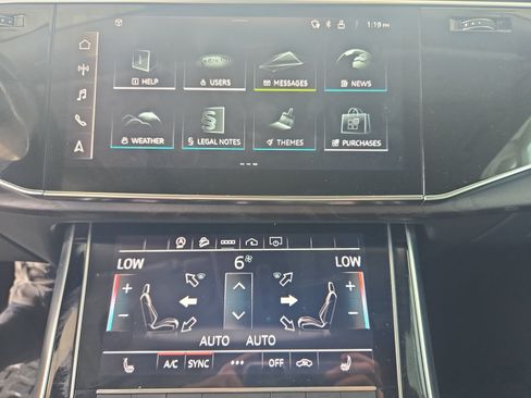 Used 2023 Audi Q8 Premium AWD/4WD image 20