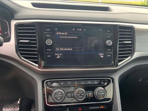 Used 2021 Volkswagen Atlas SEL FWD image 31