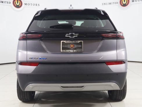 Used 2023 Chevrolet Bolt EUV Premier image 42