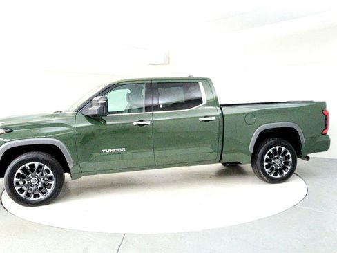 Used 2023 Toyota Tundra Limited AWD/4WD image 3