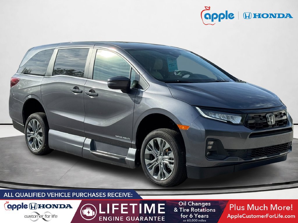 Used 2026 Honda Odyssey Touring image 1