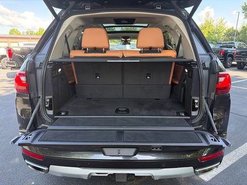 Used 2021 BMW X7 xDrive40i w/ Premium Package AWD/4WD image 18