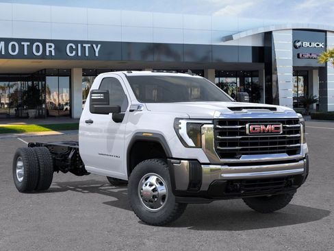 New 2026 GMC Sierra 3500 Pro w/ Convenience Package image 1
