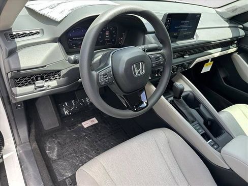 New 2026 Honda Accord SE image 3